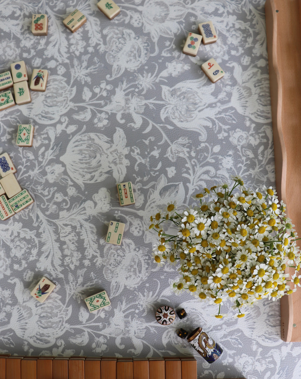 Mahjong Mat in Hazel - Ash