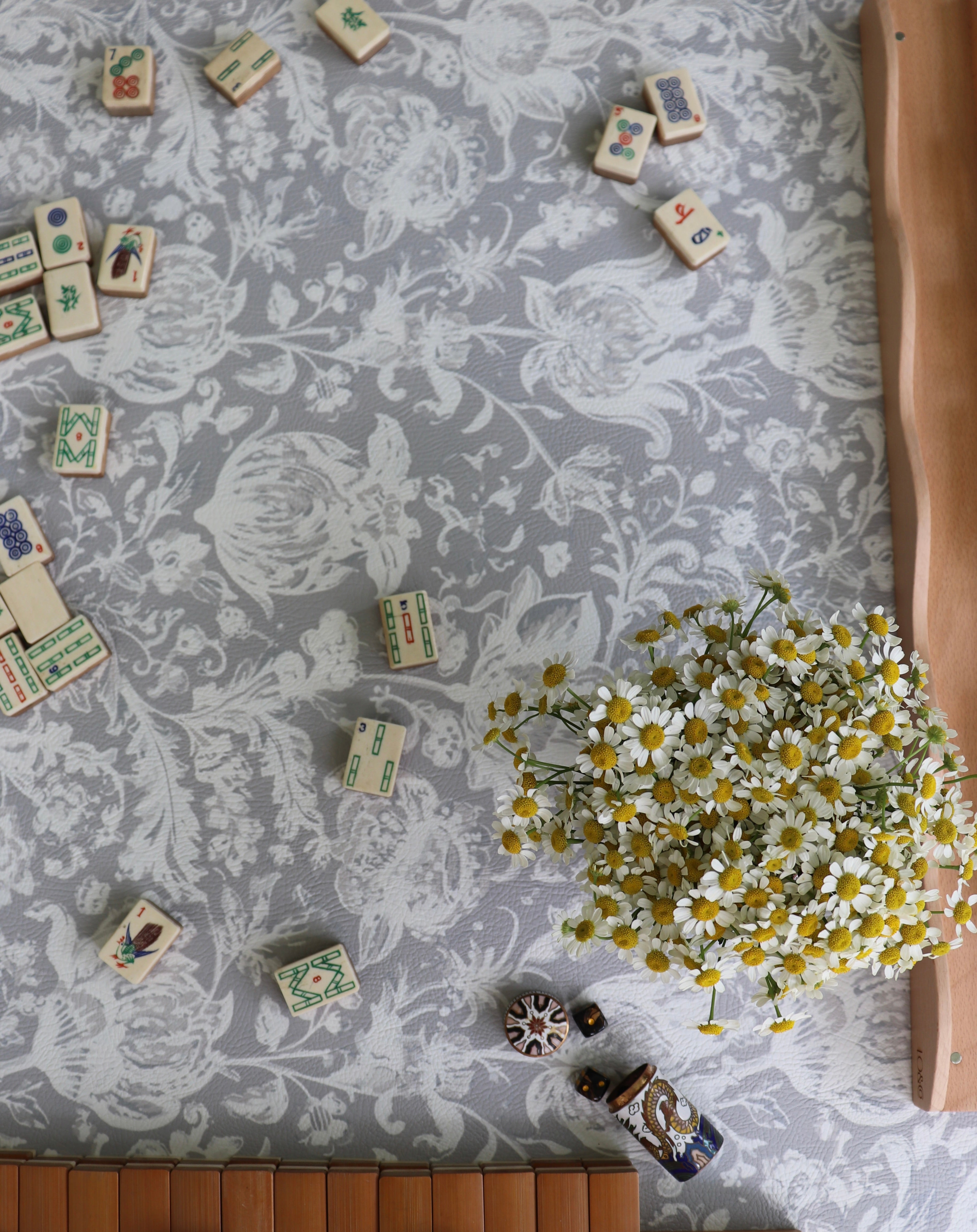 Mahjong Mat in Hazel - Ash