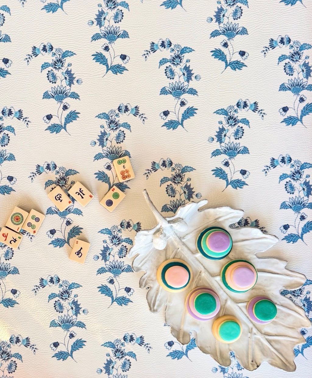 Mahjong Mat in Bellflower - White